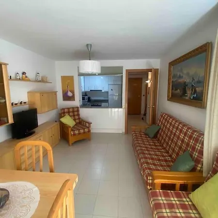 El Raco Apartment *